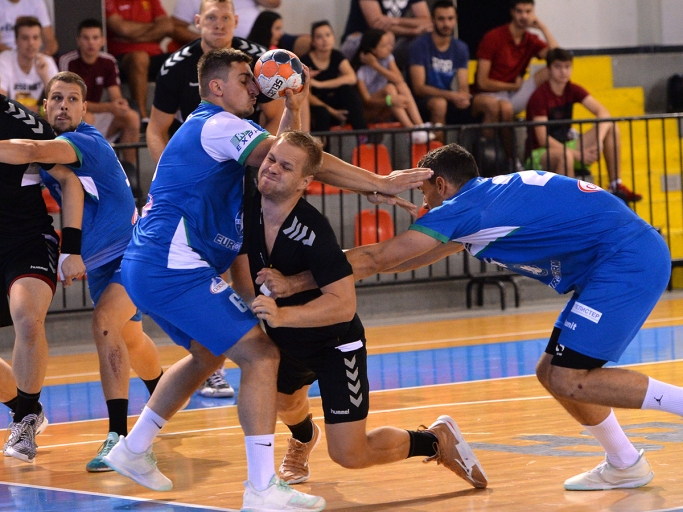 rk-vardar-skopje-beat-rk-eurofarm-rabotnik-in-friendly-match-handball