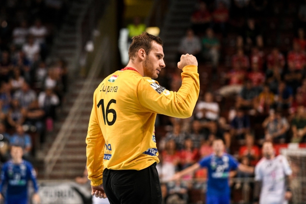 Cupara shines as Veszprem and Kiel drew for the first time | Handball ...