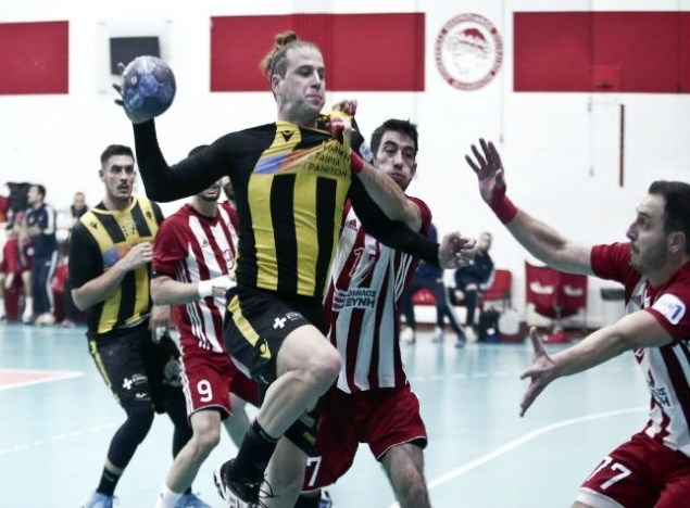 Olympiacos Handball - PAOK Thessaloniki Olympiacos Piraeus Live Ticker und Live ... : The greek olympiakos made historical step on friday with the first ever official match on european level.